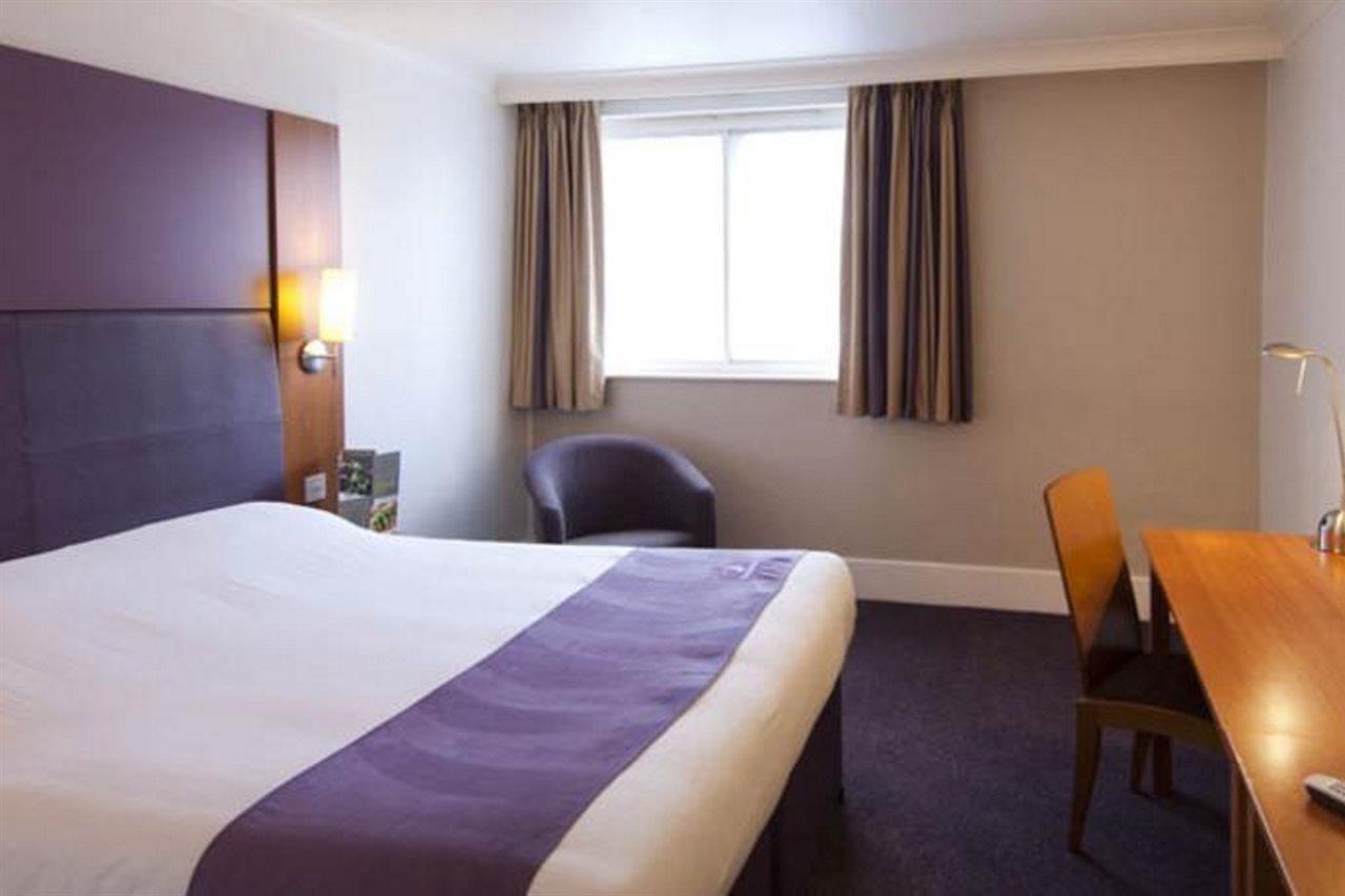 Premier Inn Maidstone Esterno foto
